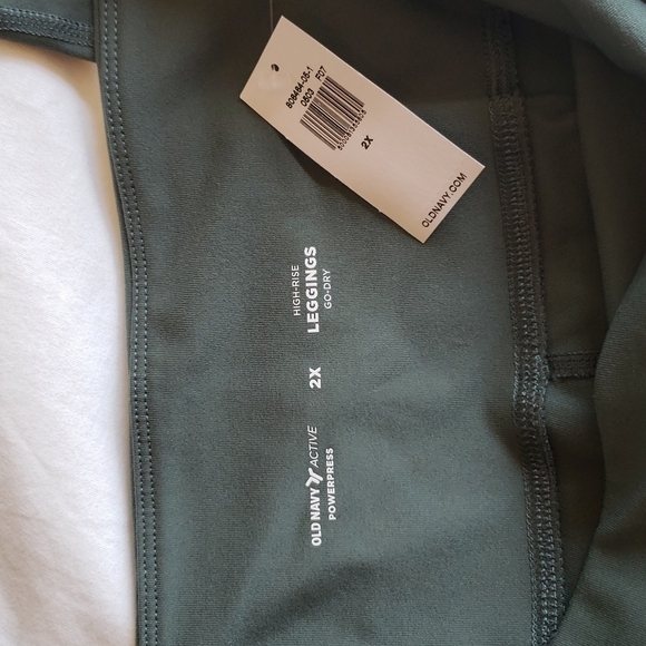 Old Navy High-Waisted PowerPress 7/8 Length Green Leggings - Size 3X - Picture 6 of 7